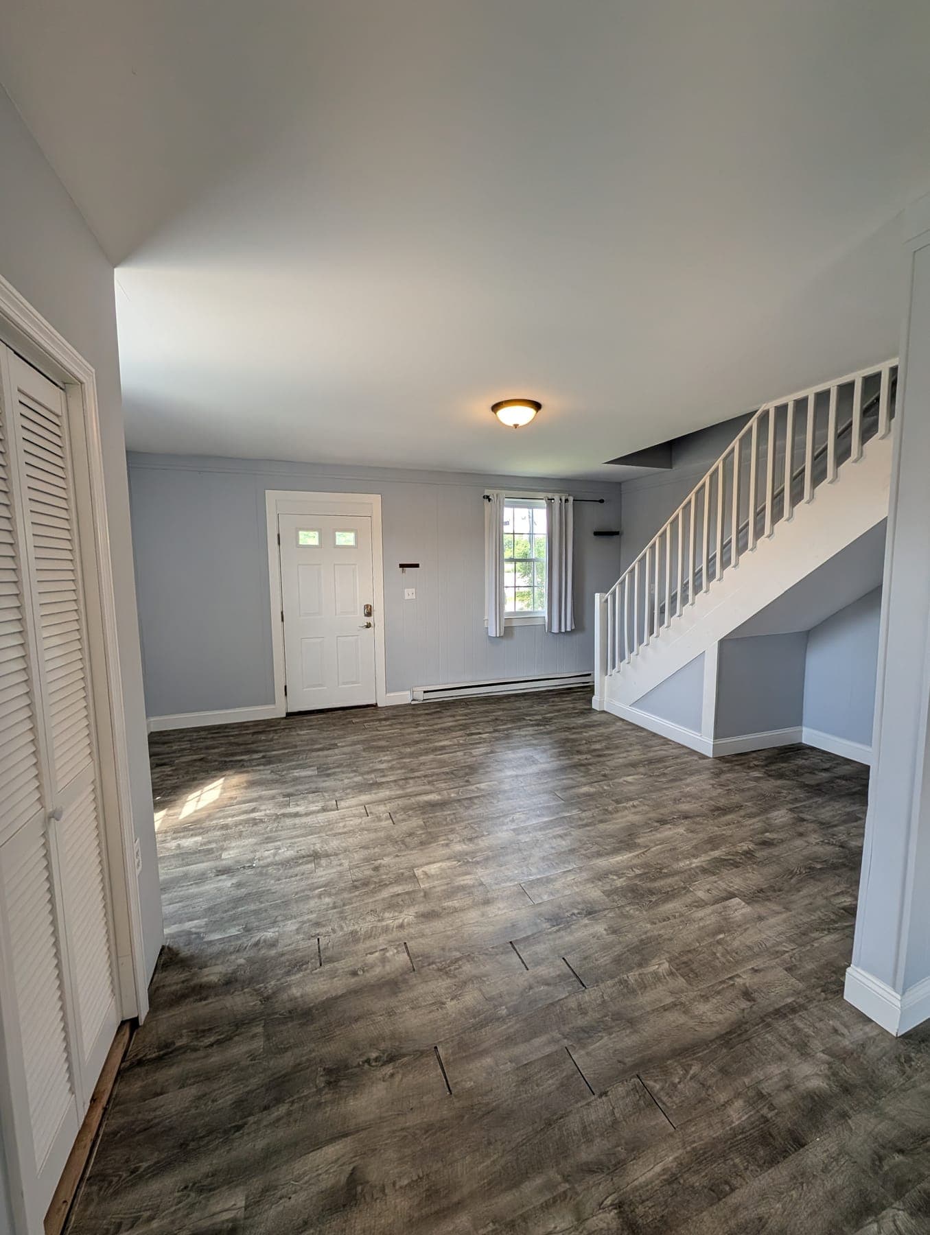 10 Cowell Drive, Durham NH — photo 4